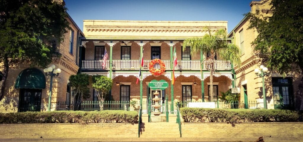 La Borde House Haunted Hotels in Rio Grande City Texas