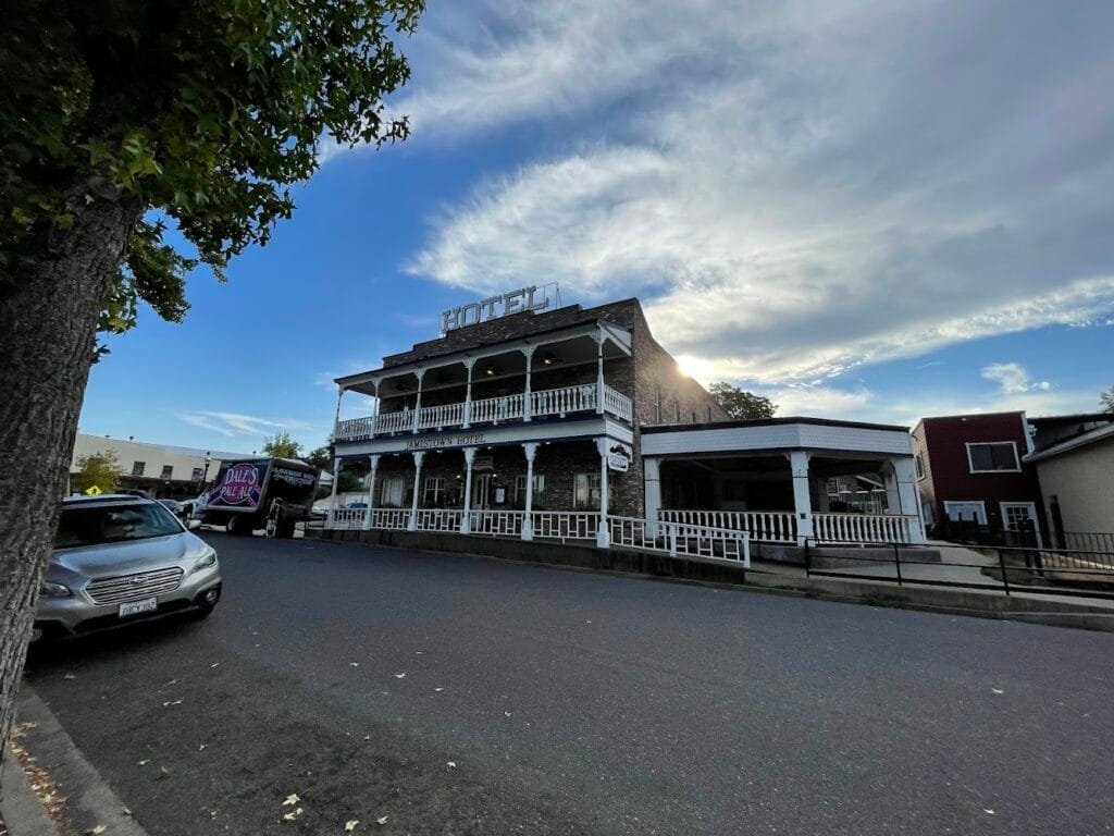 Jamestown Hotel Restaurant Haunted Hotels in Jamestown California