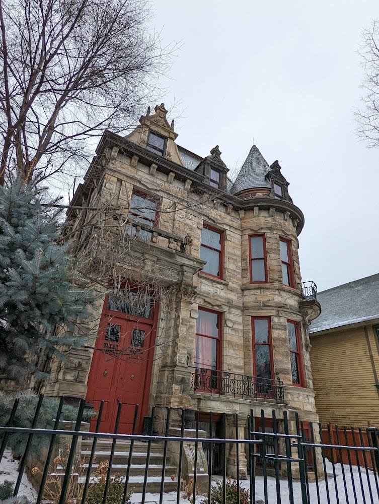 The Franklin Castle (Hannes Tiedemann House) Haunted Hotels in Cleveland Ohio