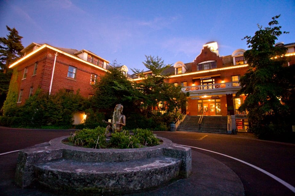 McMenamins Edgefield Haunted Hotels in Troutdale Oregon