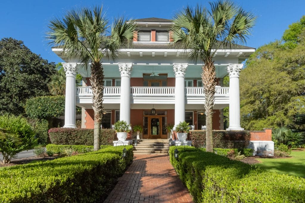 Herlong Mansion Haunted Hotels in Micanopy Florida