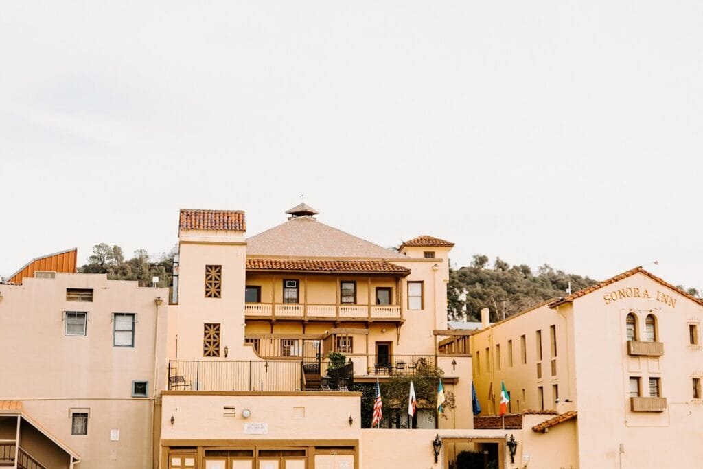 The Sonora Inn Haunted Hotels in Sonora California