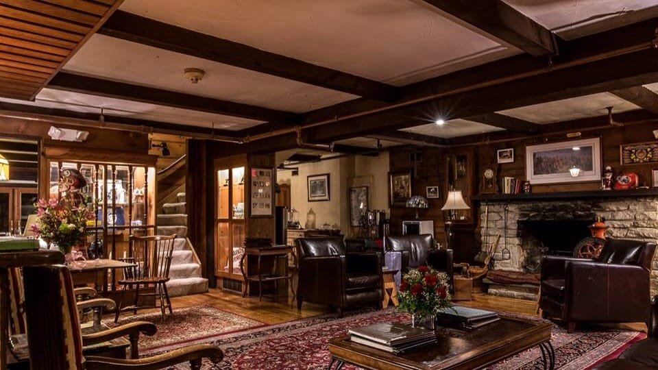 The Brae Loch Inn Haunted Hotels in Cazenovia New York
