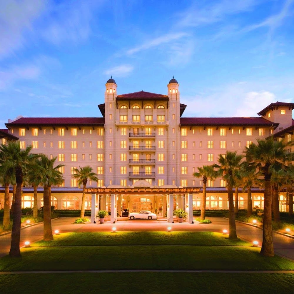Grand Galvez Haunted Hotels in Galveston Texas