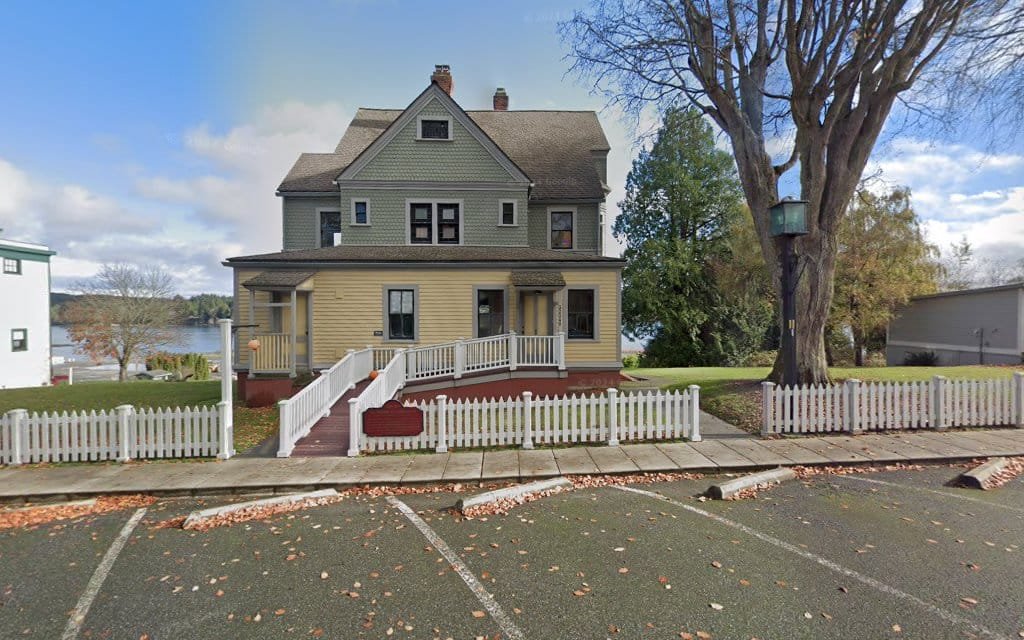 Walker-Ames House Haunted Hotels in Poulsbo Washington