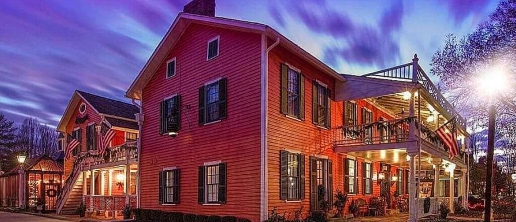 Historic Buxton Inn haunted hotels in ohio