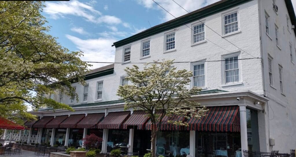 The Brick Hotel/Inn/Lodging haunted hotel in pennsylvania