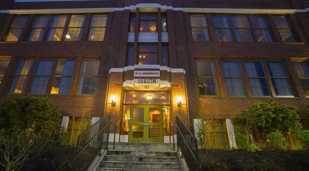 McMenamins Anderson School Bothell washinton haunted hotels